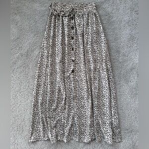NWOT SHEIN Leopard skirt
